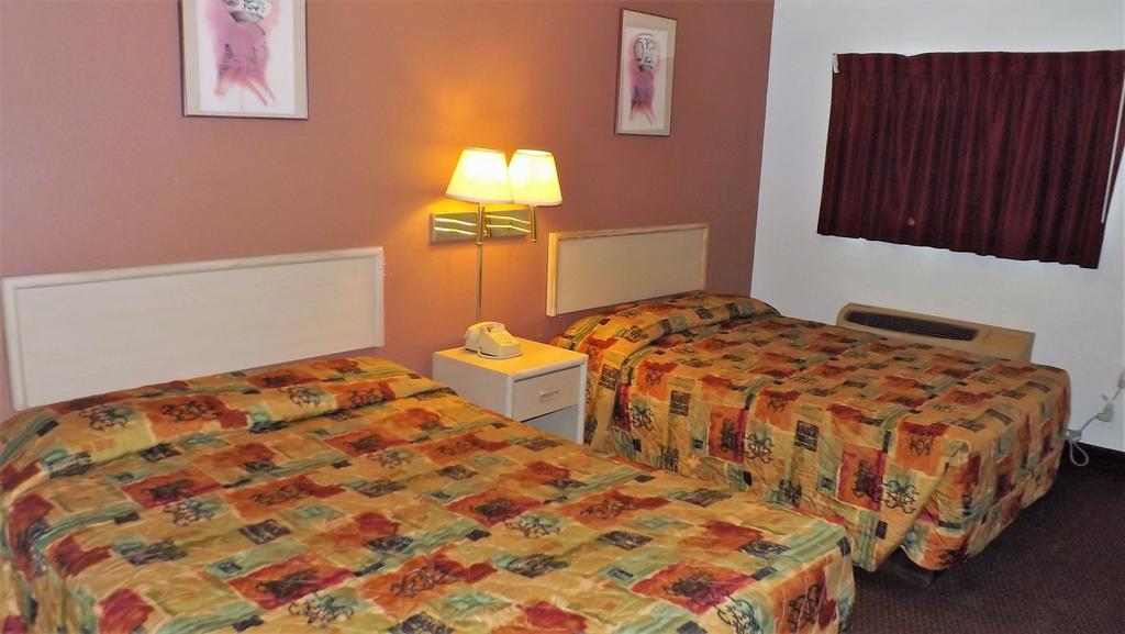 Travelodge By Wyndham Фармингтон Экстерьер фото